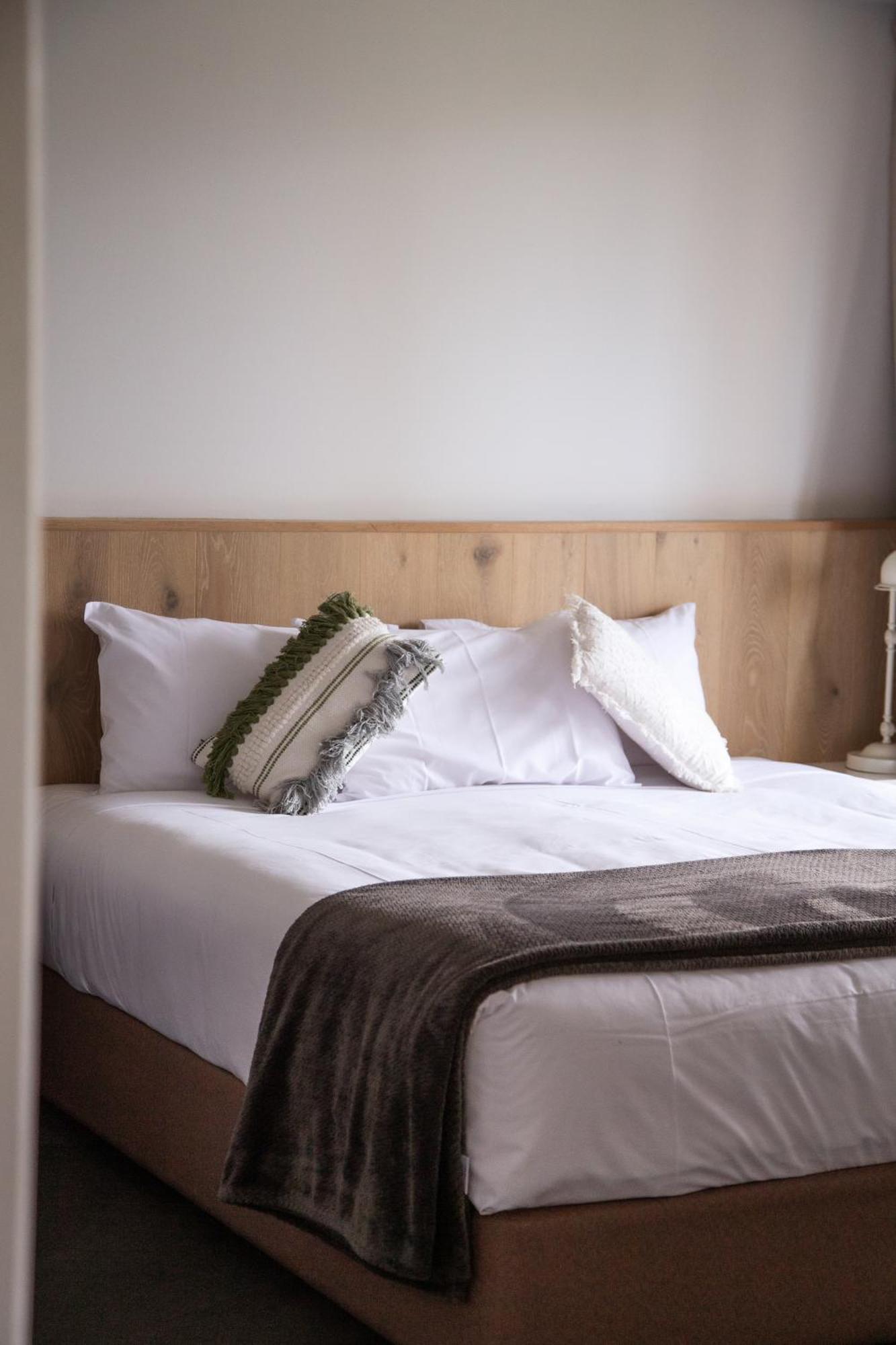 Nagambie Waterfront Motel Ngoại thất bức ảnh