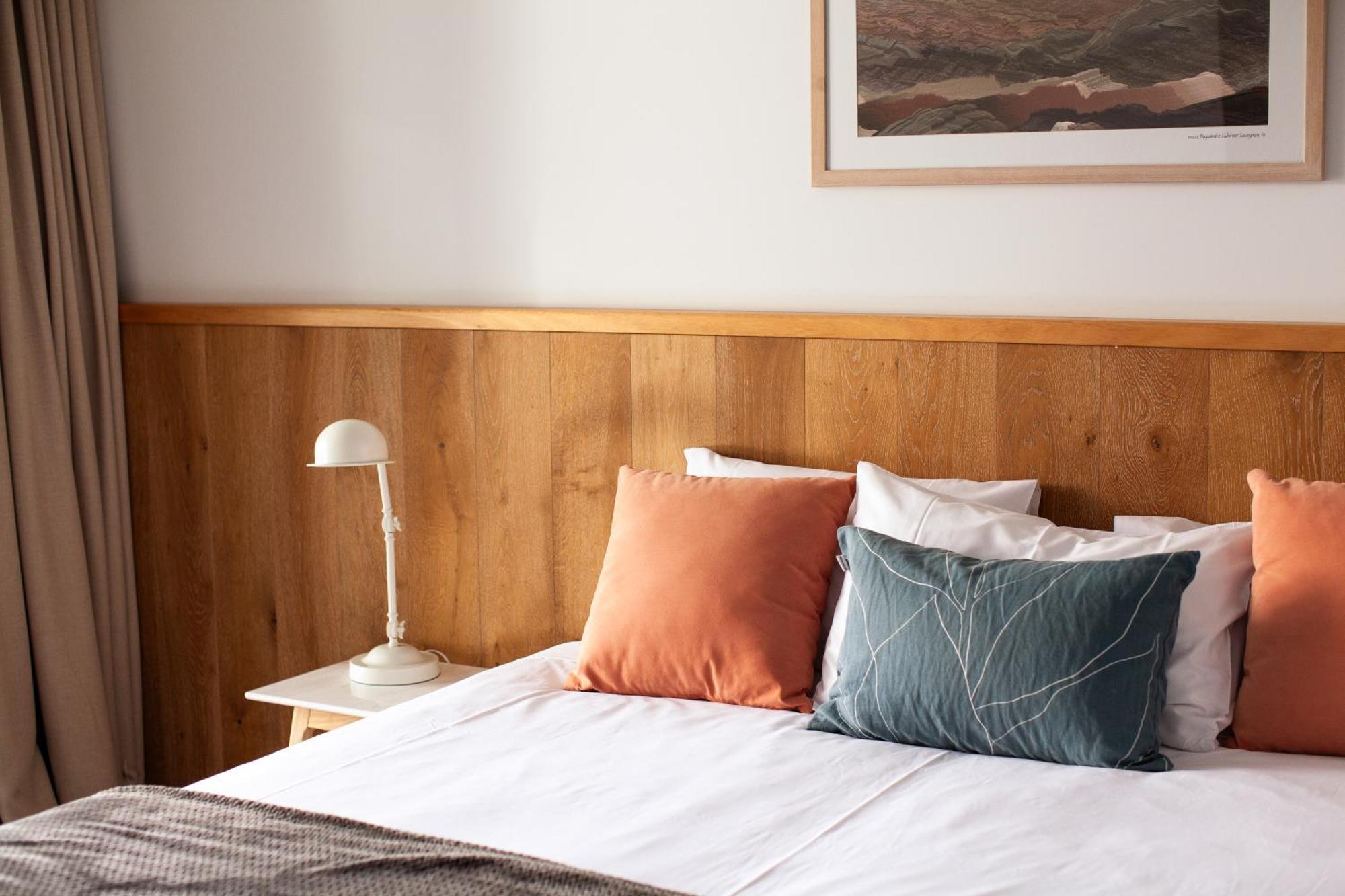 Nagambie Waterfront Motel Ngoại thất bức ảnh