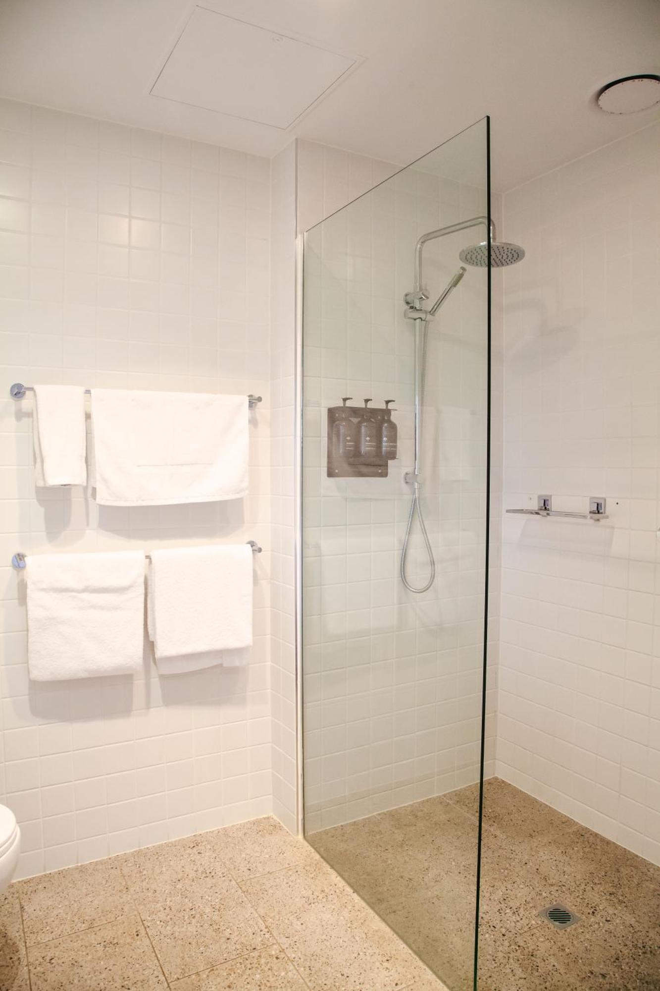 Nagambie Waterfront Motel Ngoại thất bức ảnh